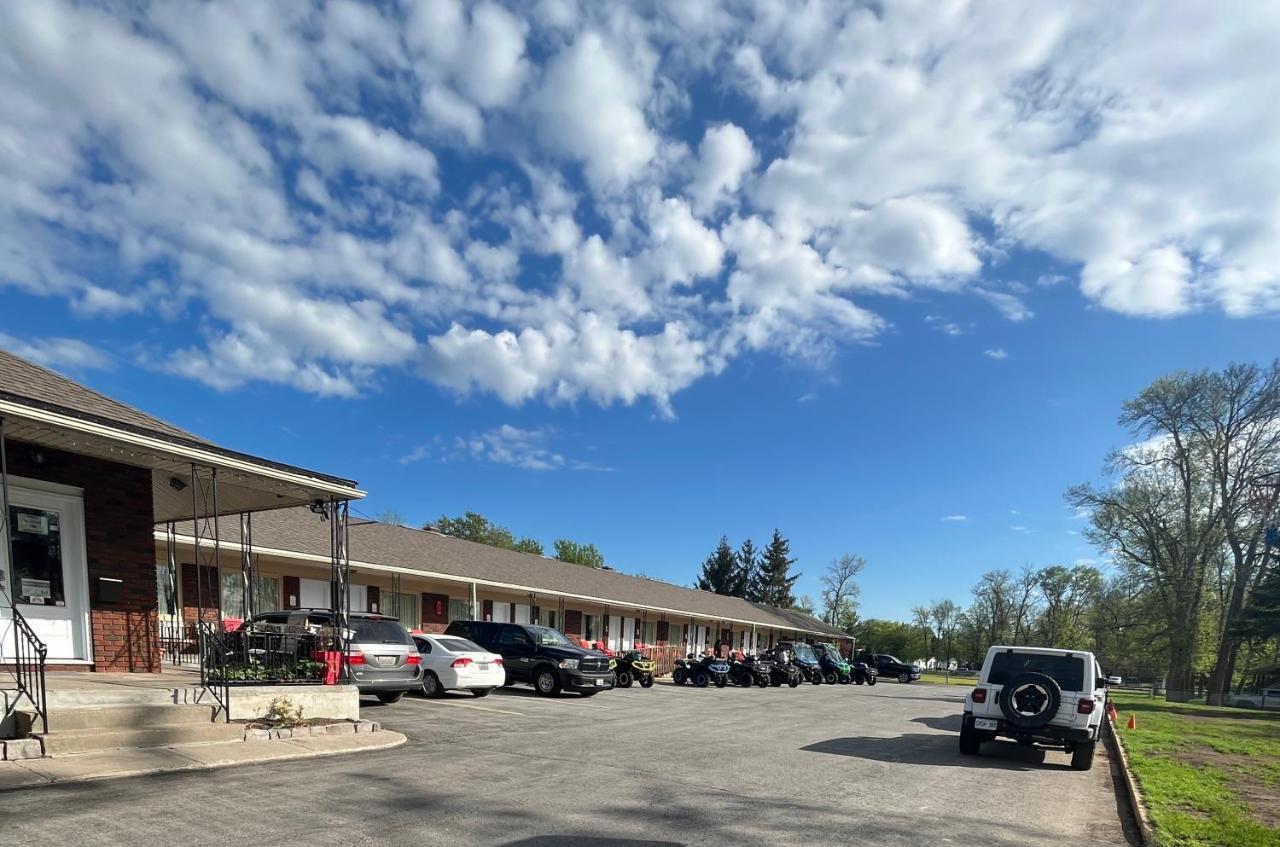 Park Place Motel&Suites Tweed Exterior foto