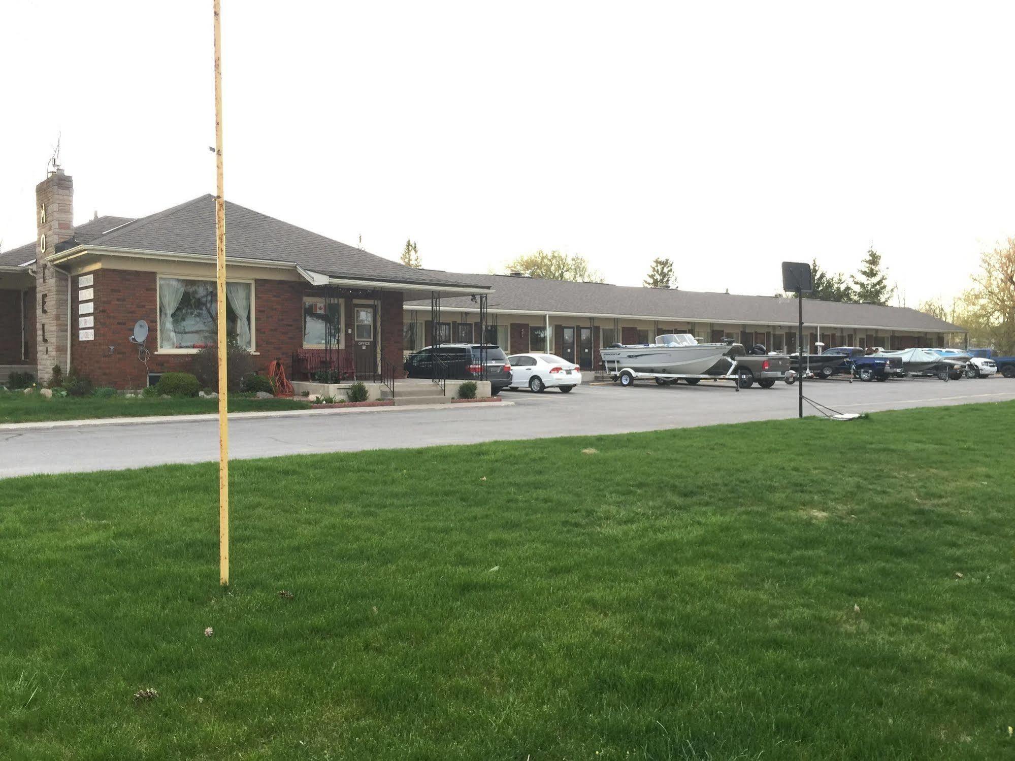 Park Place Motel&Suites Tweed Exterior foto